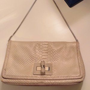 TALBOTS SNAKE LOOK TAN HANDBAG WITH SILVER ROPE CHAIN